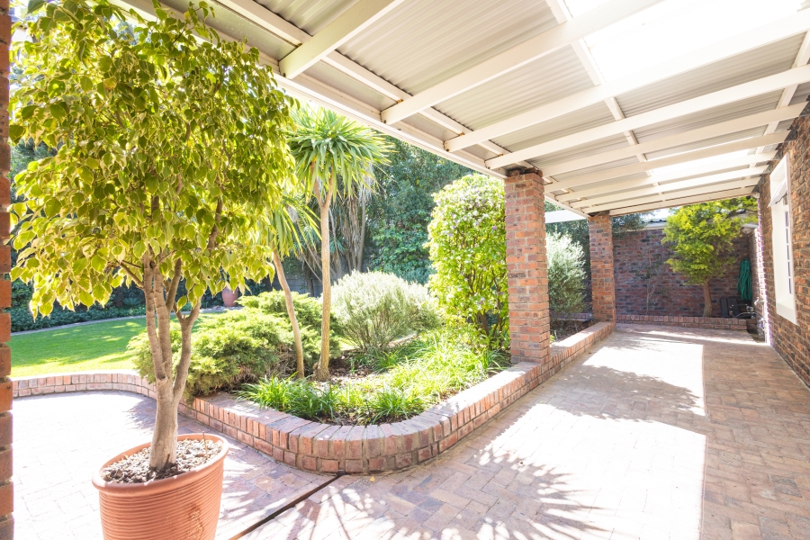 3 Bedroom Property for Sale in Flamingo Vlei Western Cape